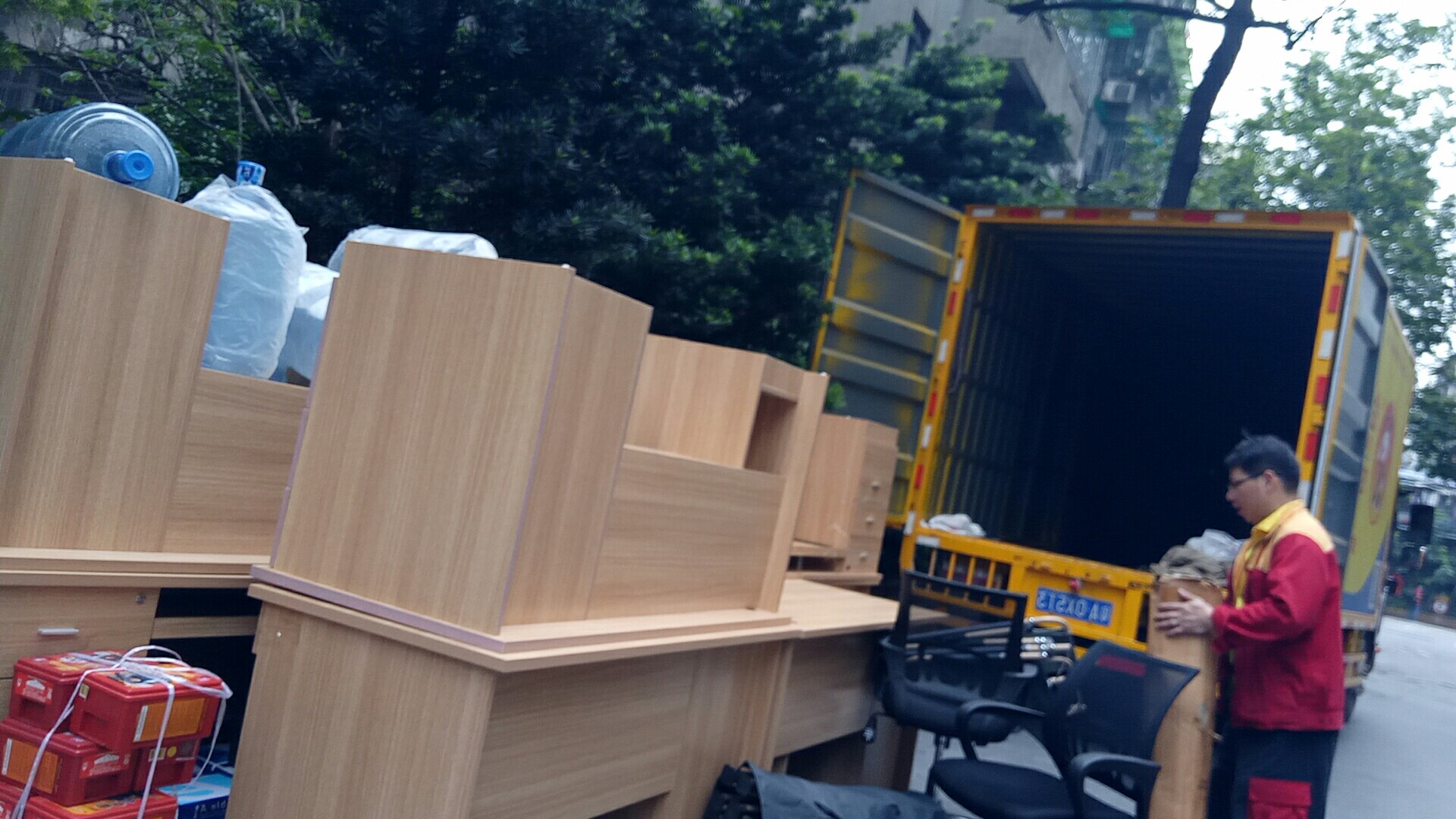 老人說“搬家送三樣，家旺人也旺”，是哪三樣呢